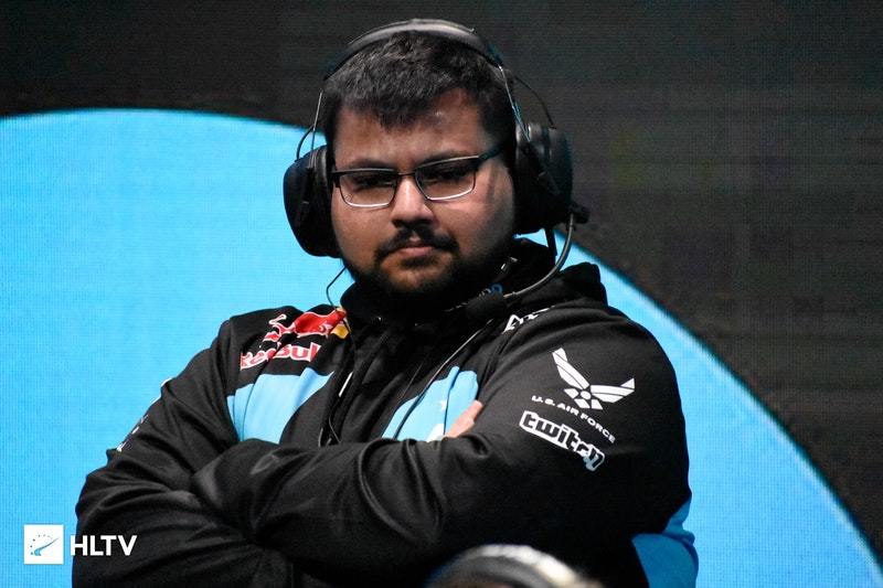 Бывшего тренера Cloud9 уличили в использовании тренерского бага