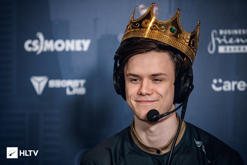 NIP продлила контракт с REZ еще на четыре года