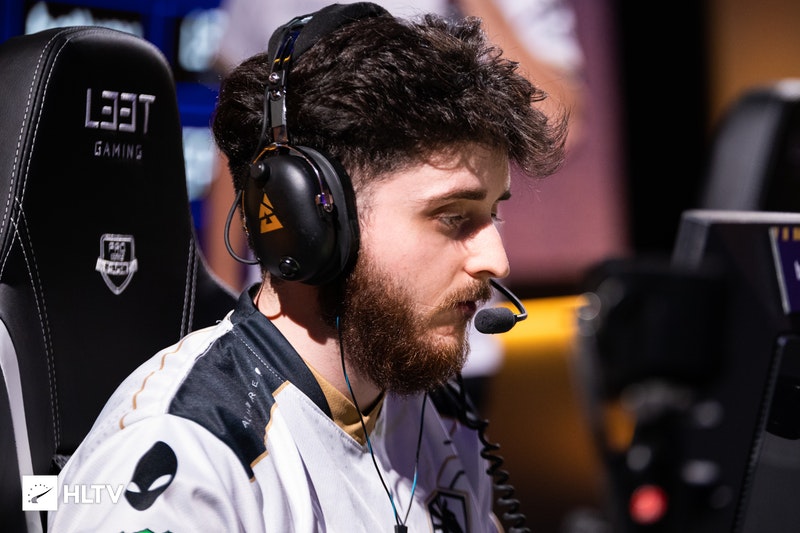 NAVI проиграли Liquid и оказались в нижней сетке плей-офф BLAST Premier World Final
