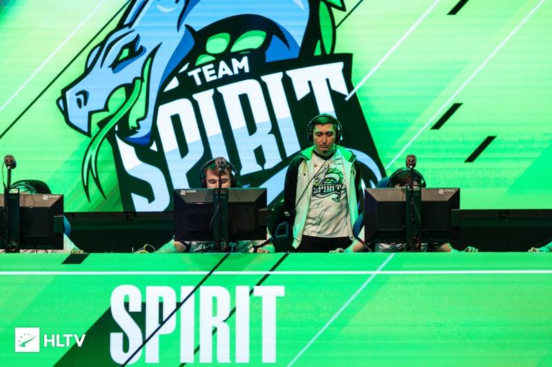 Александр KaiR0N Анашкин уходит из Spirit