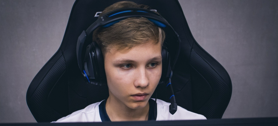 NAVI Junior player was invited to the FACEIT Pro League