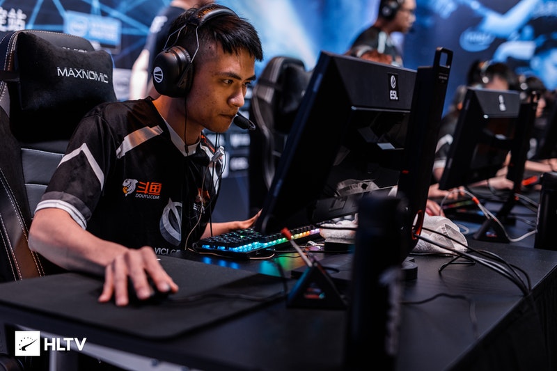 Китайская ViCi прошла в BLAST Fall Showdown