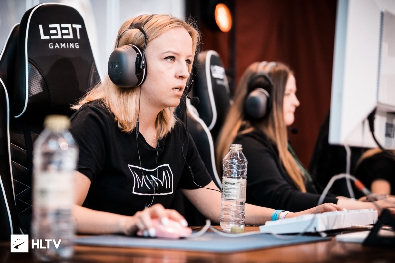 Russian cyber athlete talks about women in CS GO